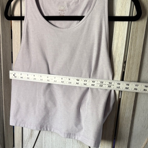 Light purple athletic crop Tank Top - Picture 5 of 7